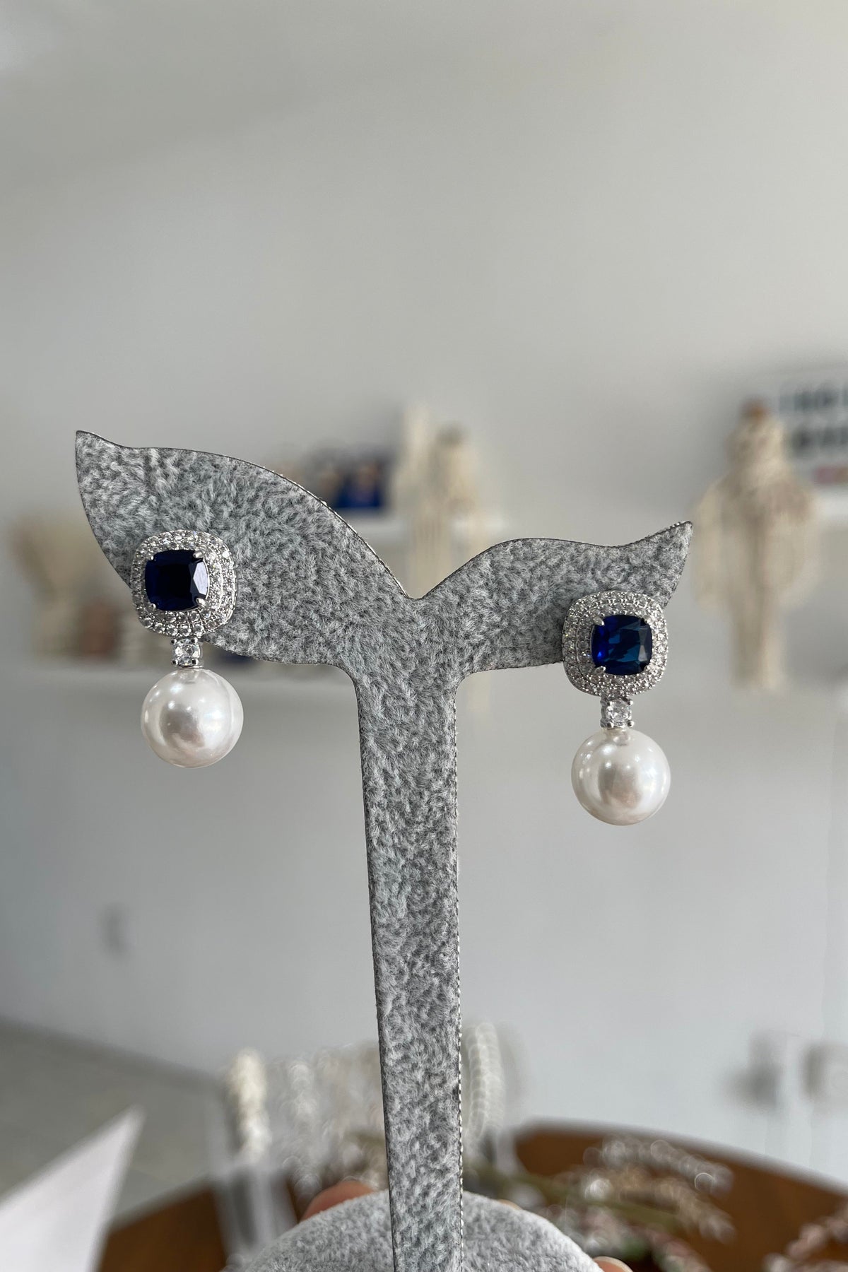Aretes Salua