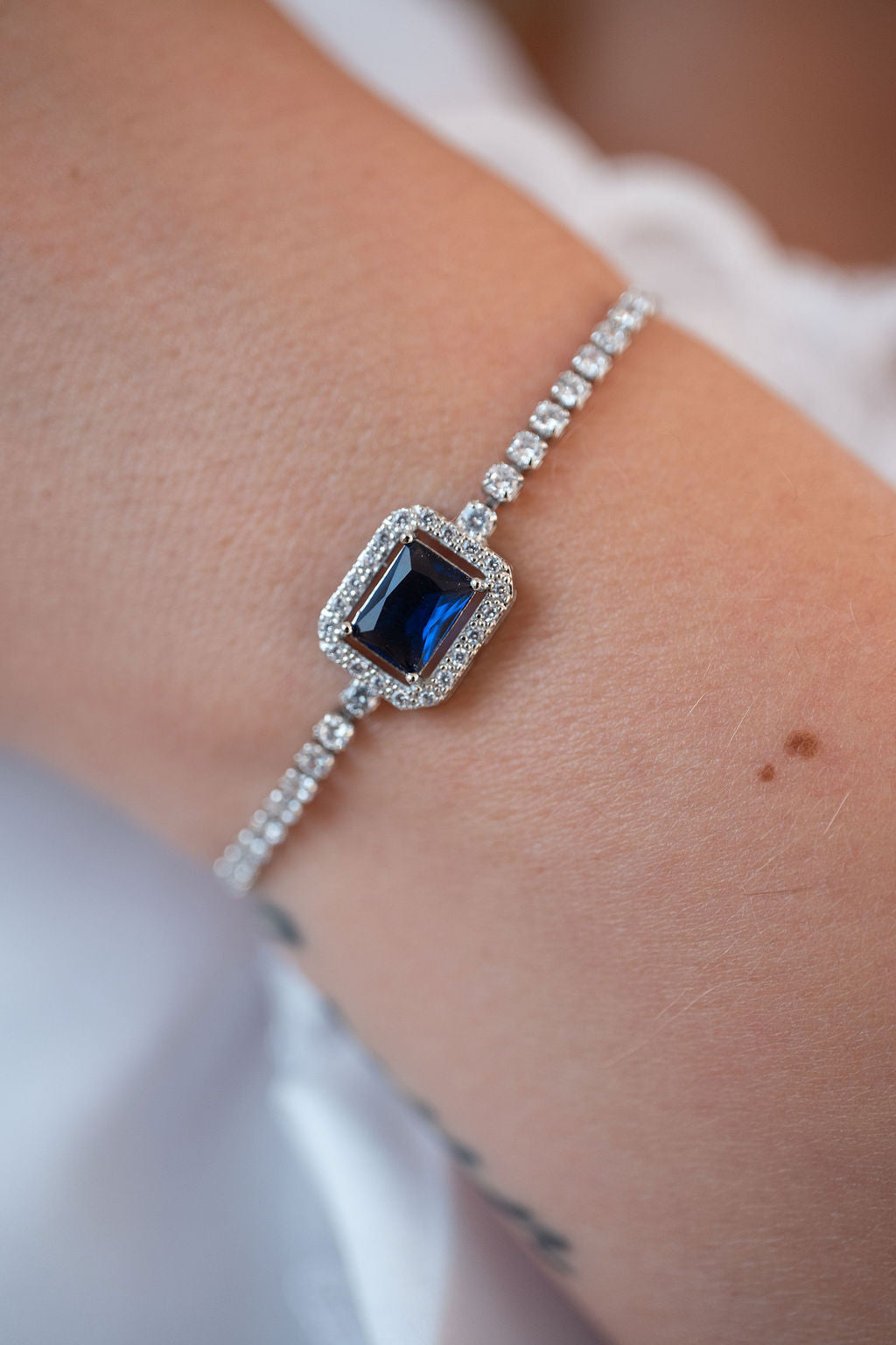 Set de Aretes Eloise Collar Elvira Pulsera Mariana