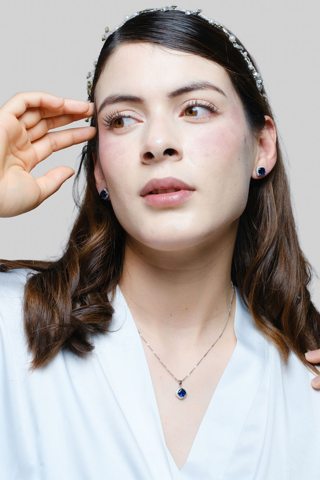 Set de Aretes Eloise y Collar Elvira