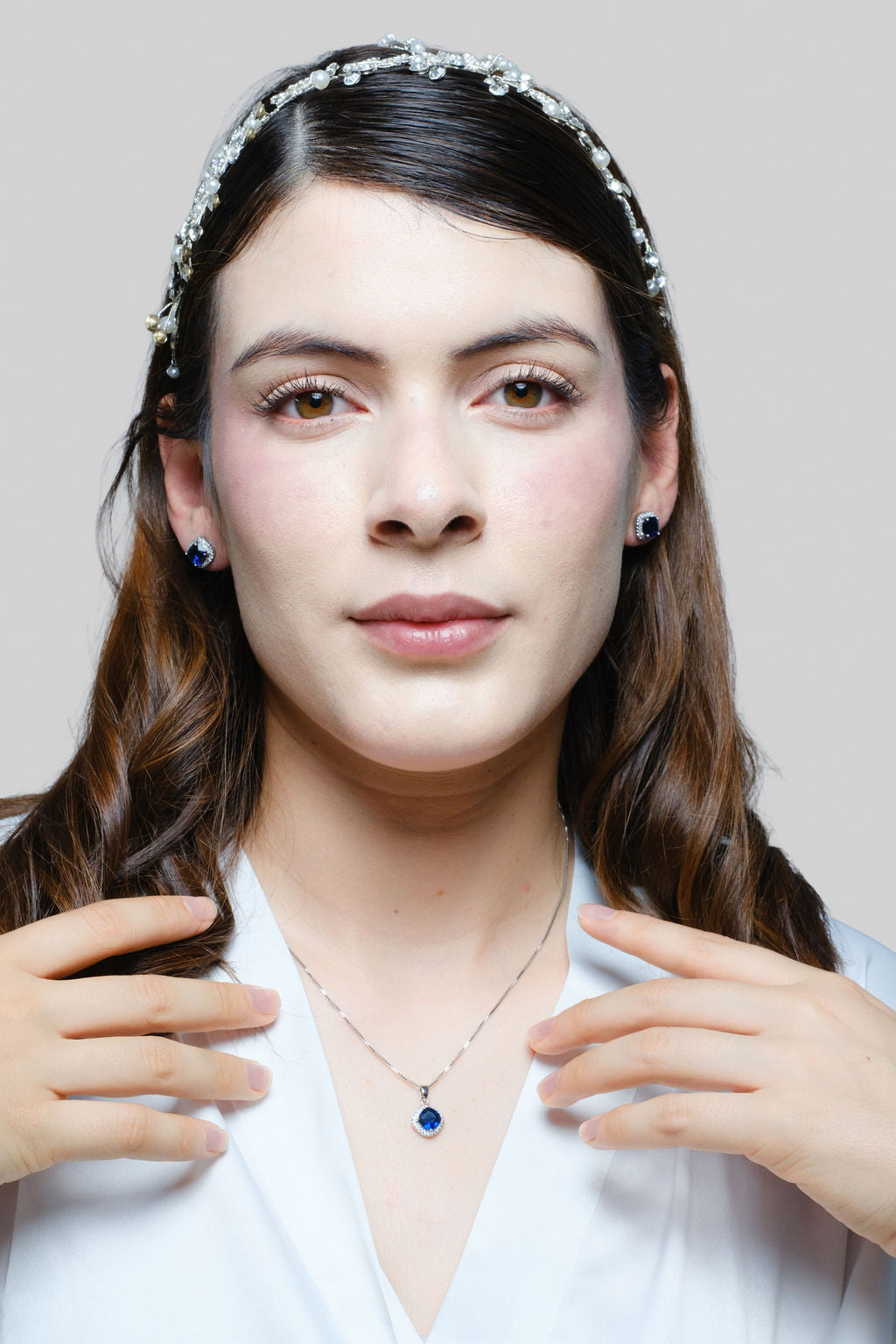 Set de Aretes Eloise y Collar Elvira