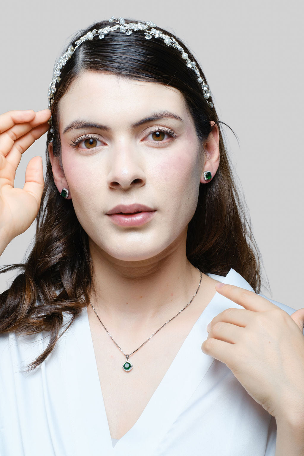 Set de Aretes Eloise y Collar Elvira