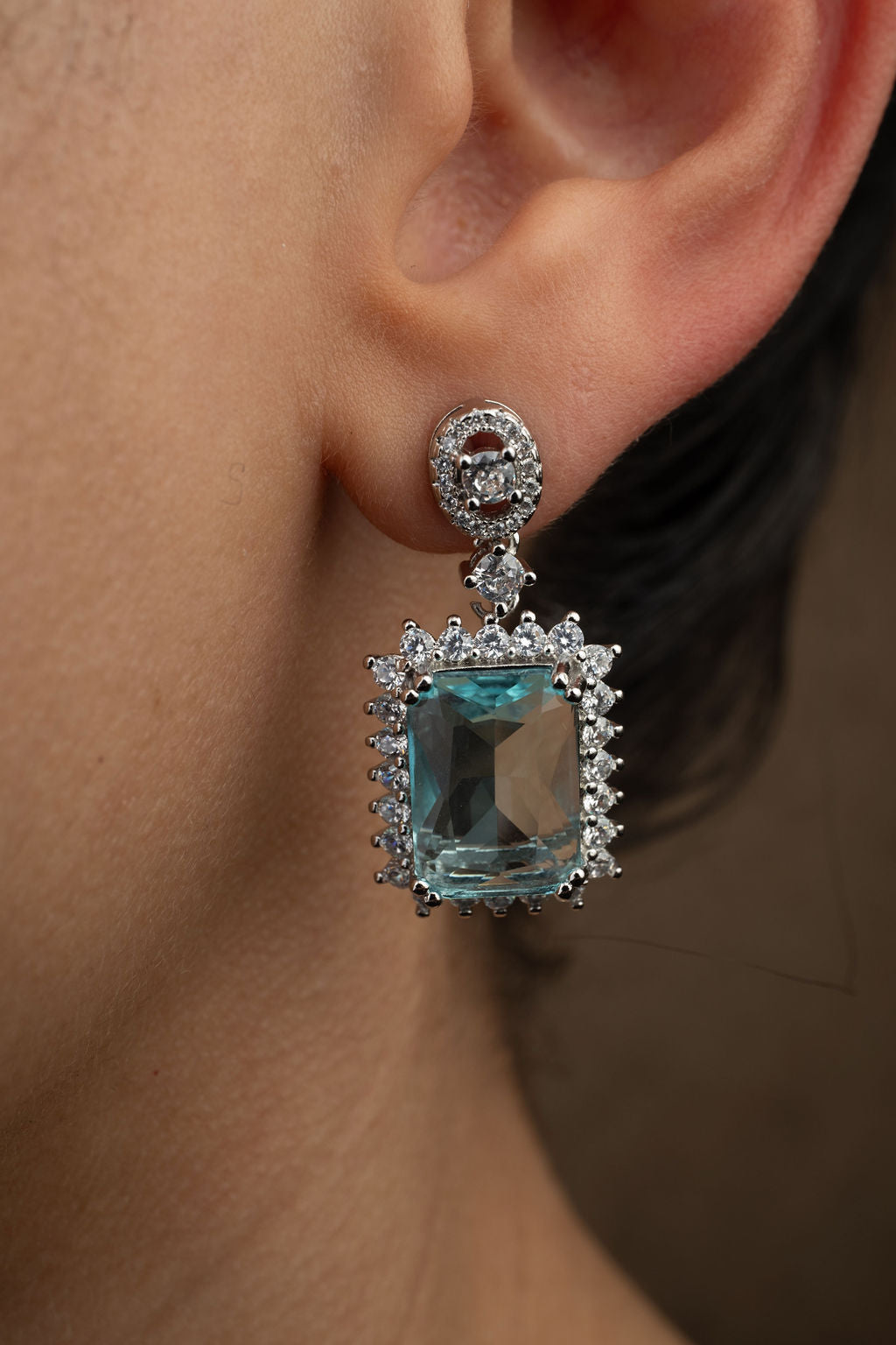 Set de Aretes Alicia y Collar Daniela