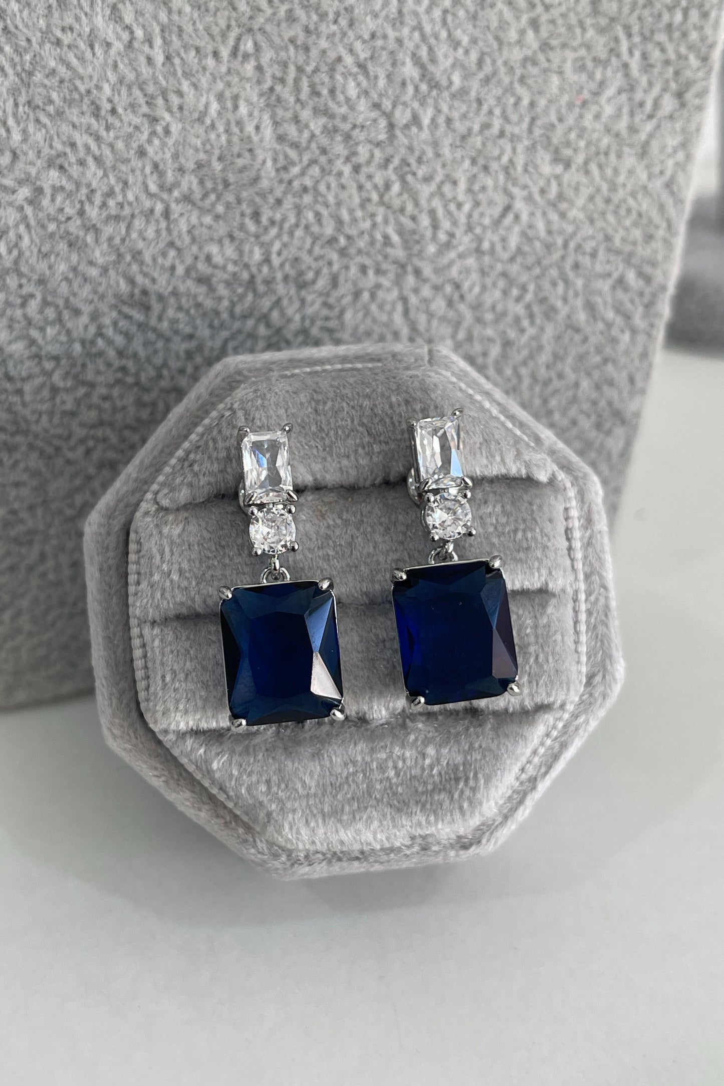 Aretes Mildred